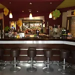 Hotel Highway -
