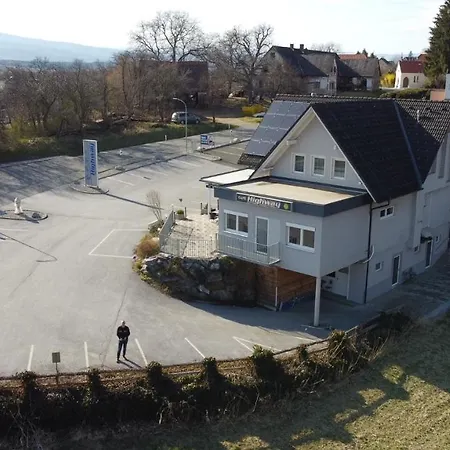 Hotel Highway -