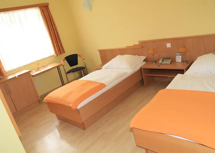 酒店 Highway - 利博赫