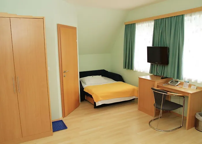 酒店 Highway - 利博赫